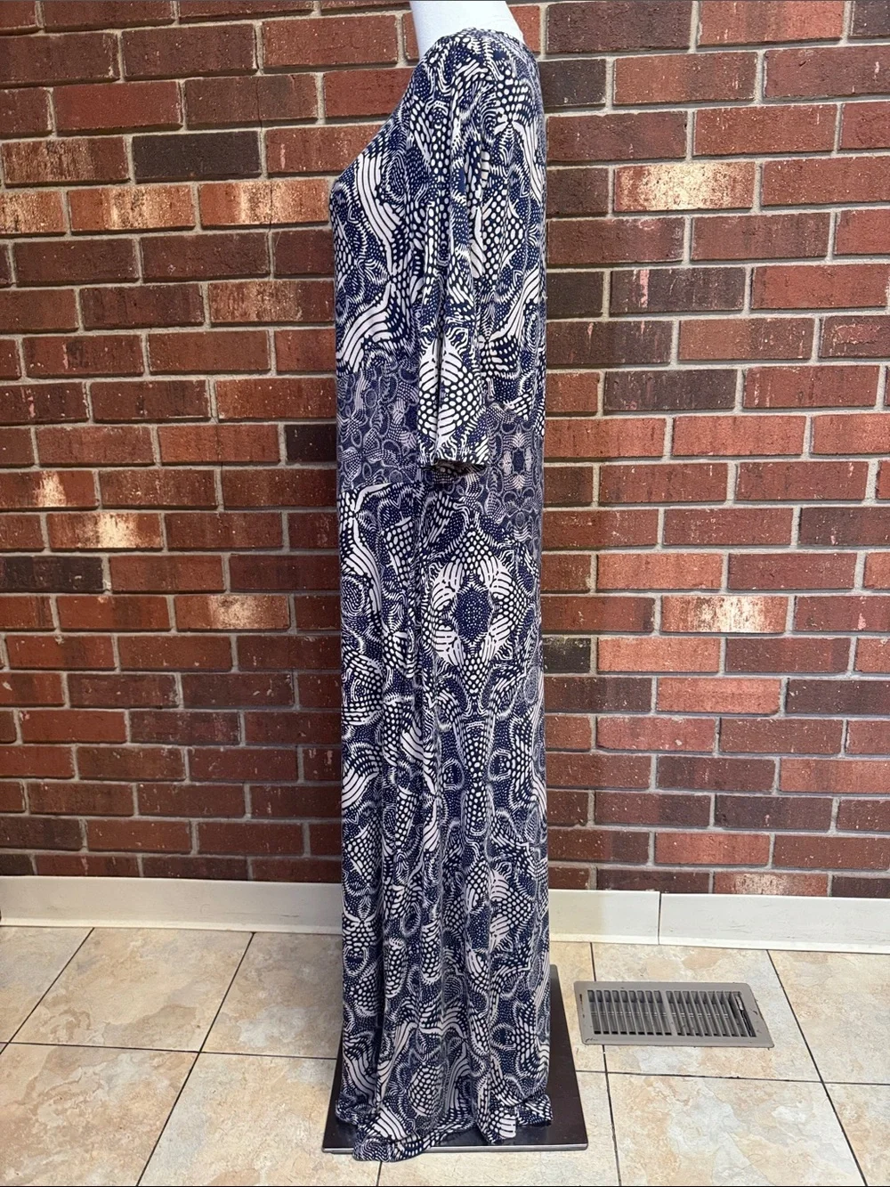 Soft Surroundings Juliette Jersey Navy & Neutral Tile Maxi Dress Size XL - Picture 9 of 11
